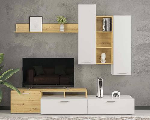 Стенка Лора